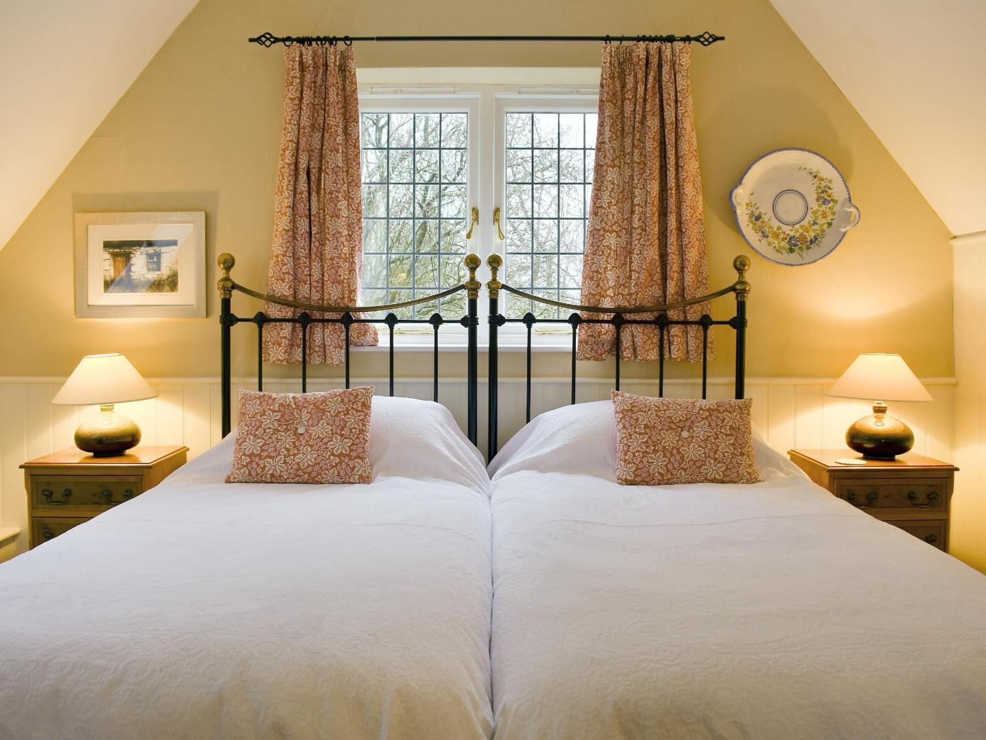 Villa Goodwood Coach House à Westhampnett Extérieur photo